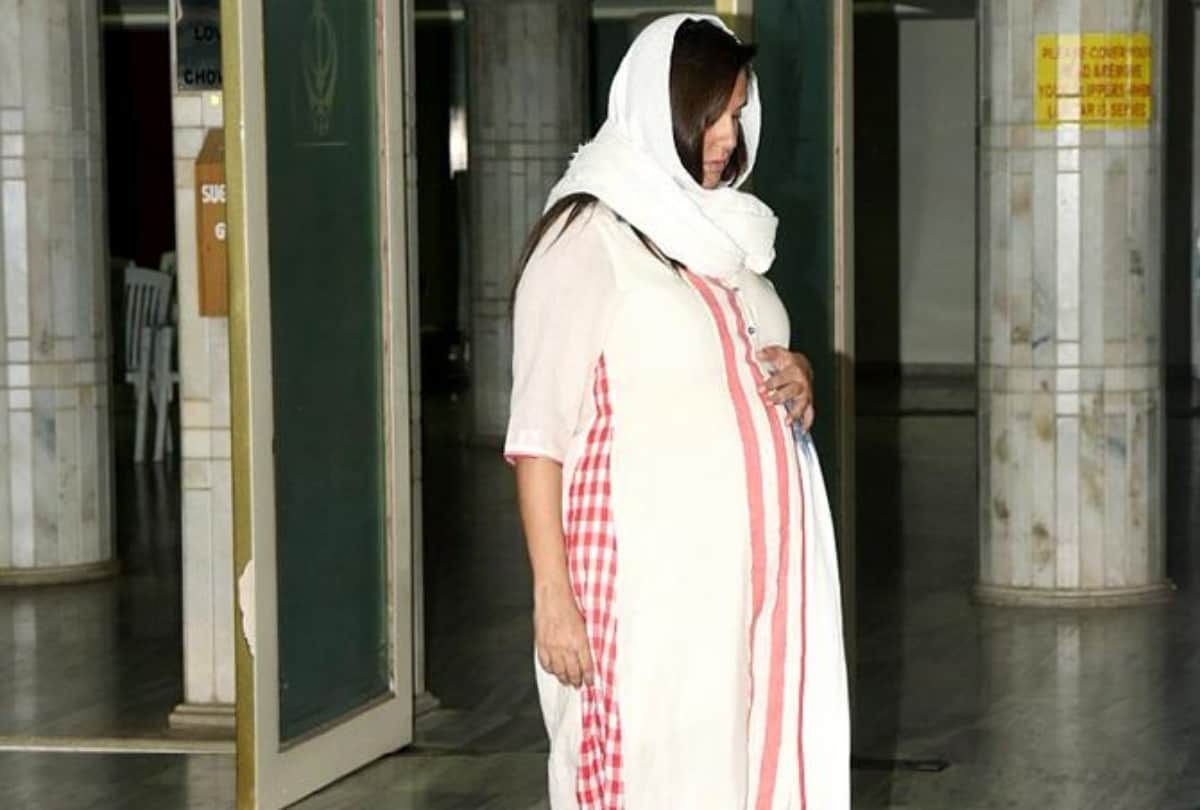 Neha Dhupia reveals she got no film after birth her baby
