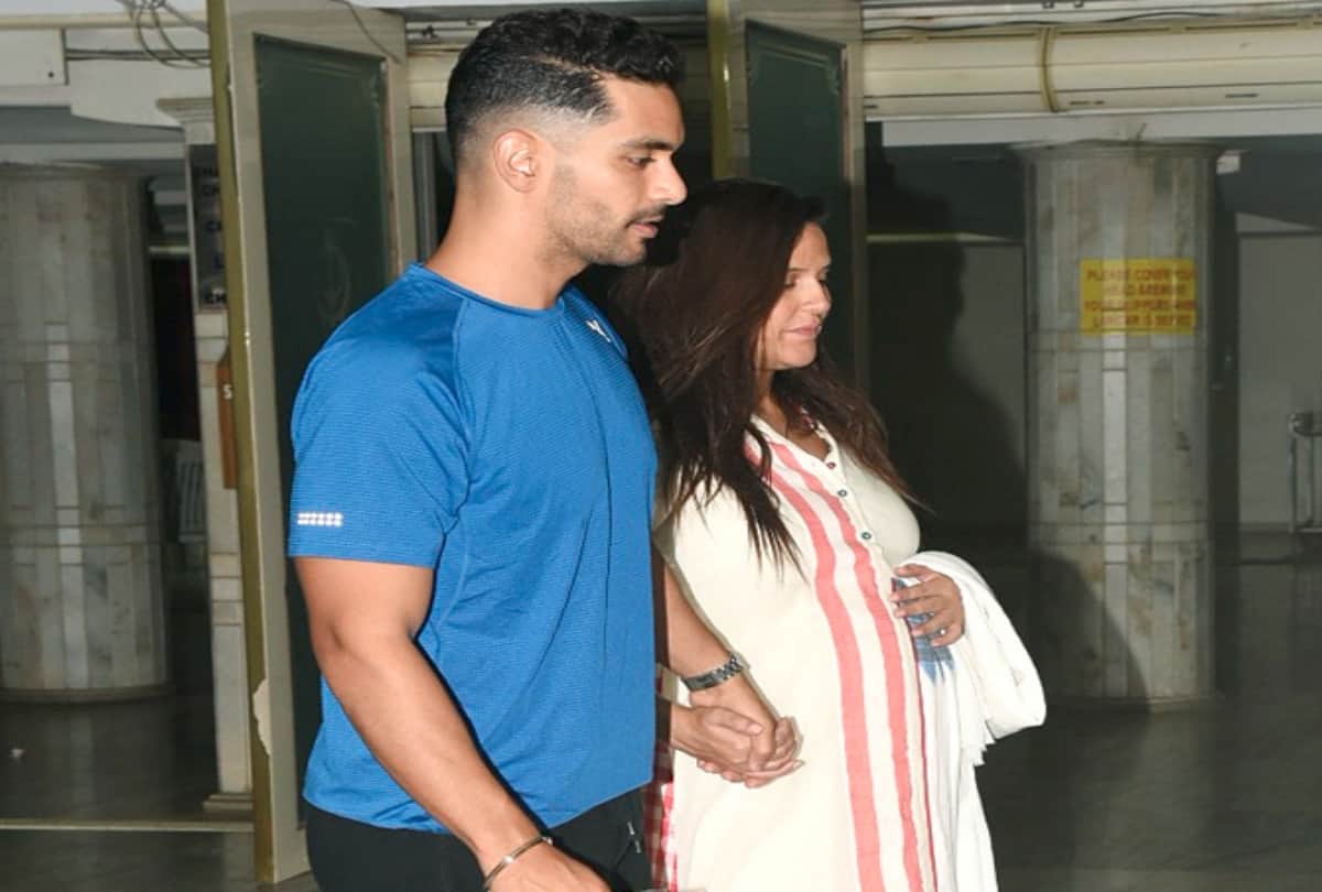 Neha Dhupia trolled for wearing dress in gurudwara