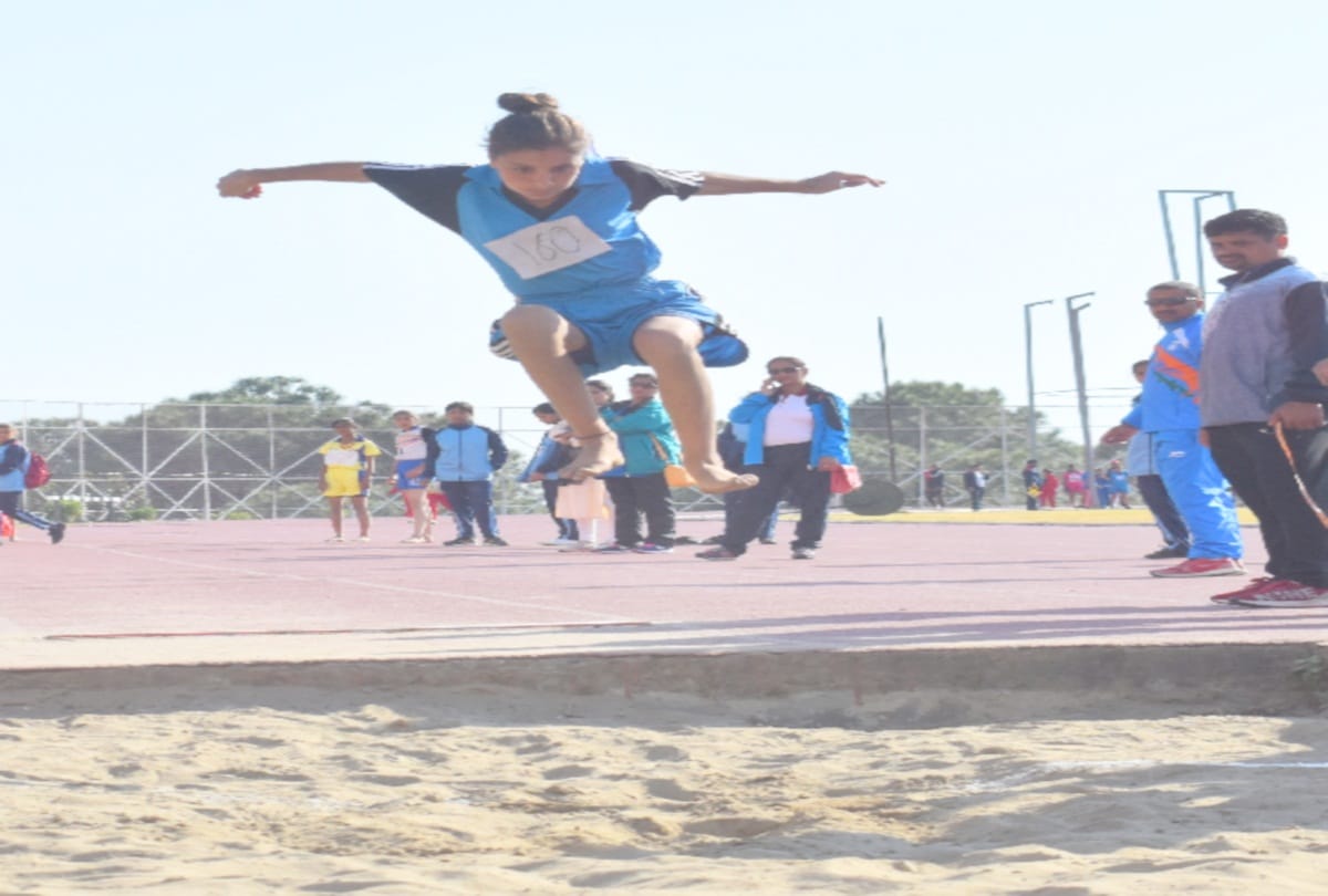 Under14 girls athletics competition begins in Dharamsala