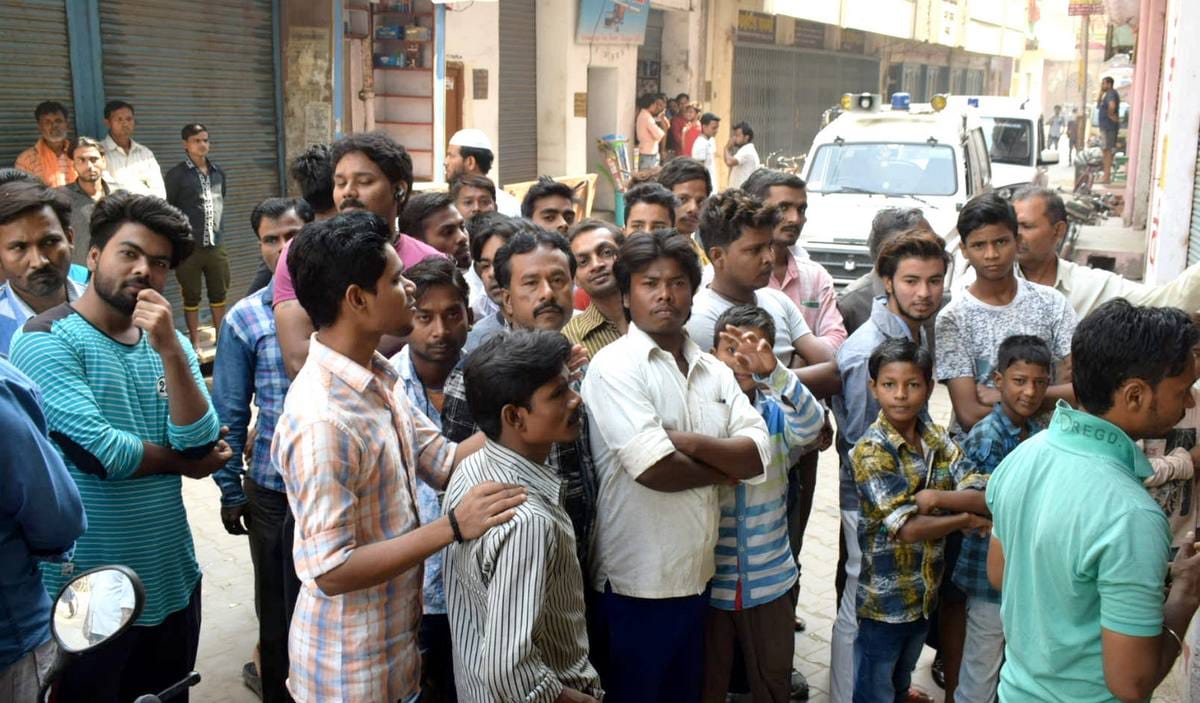 Beer shop sales man murder at jaunpur