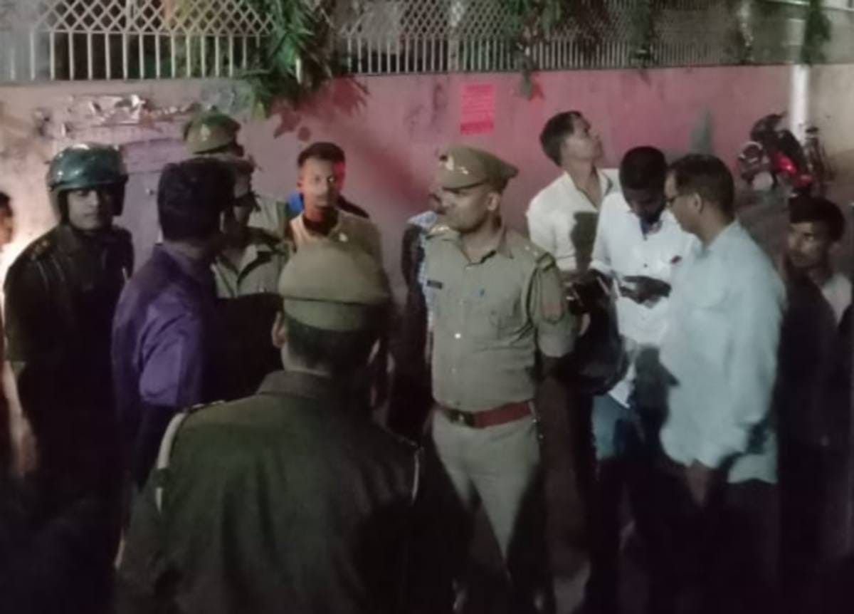 Photostate shop owner murder in varanasi