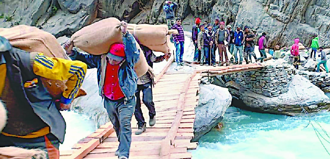 Temporary bridge ready at Mahakali river in Najang