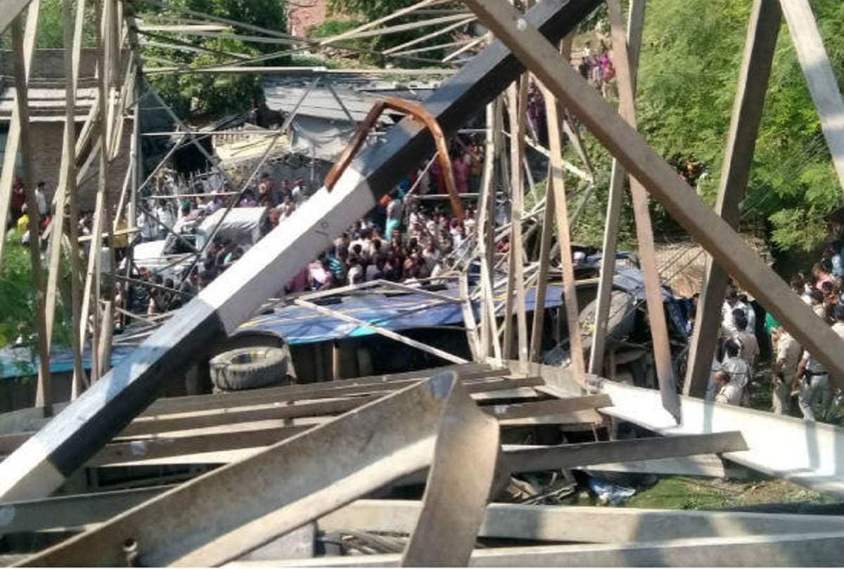 Major bus accident in bihar patna 4 people dead