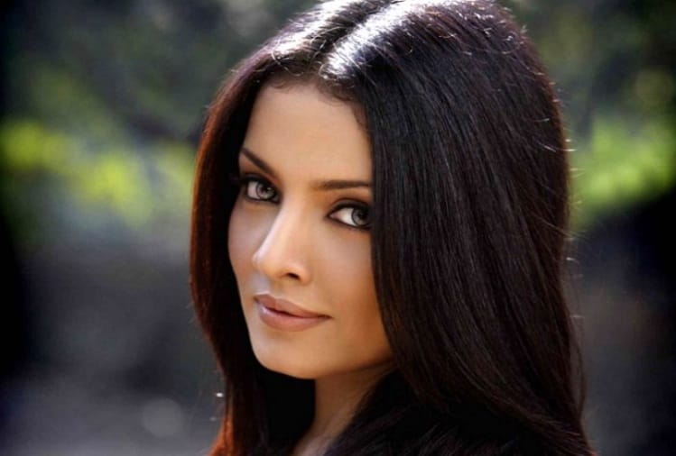 Celina Jaitly in a relationship with gay guy when she was 16