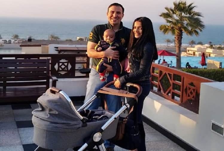 Celina Jaitly in a relationship with gay guy when she was 16