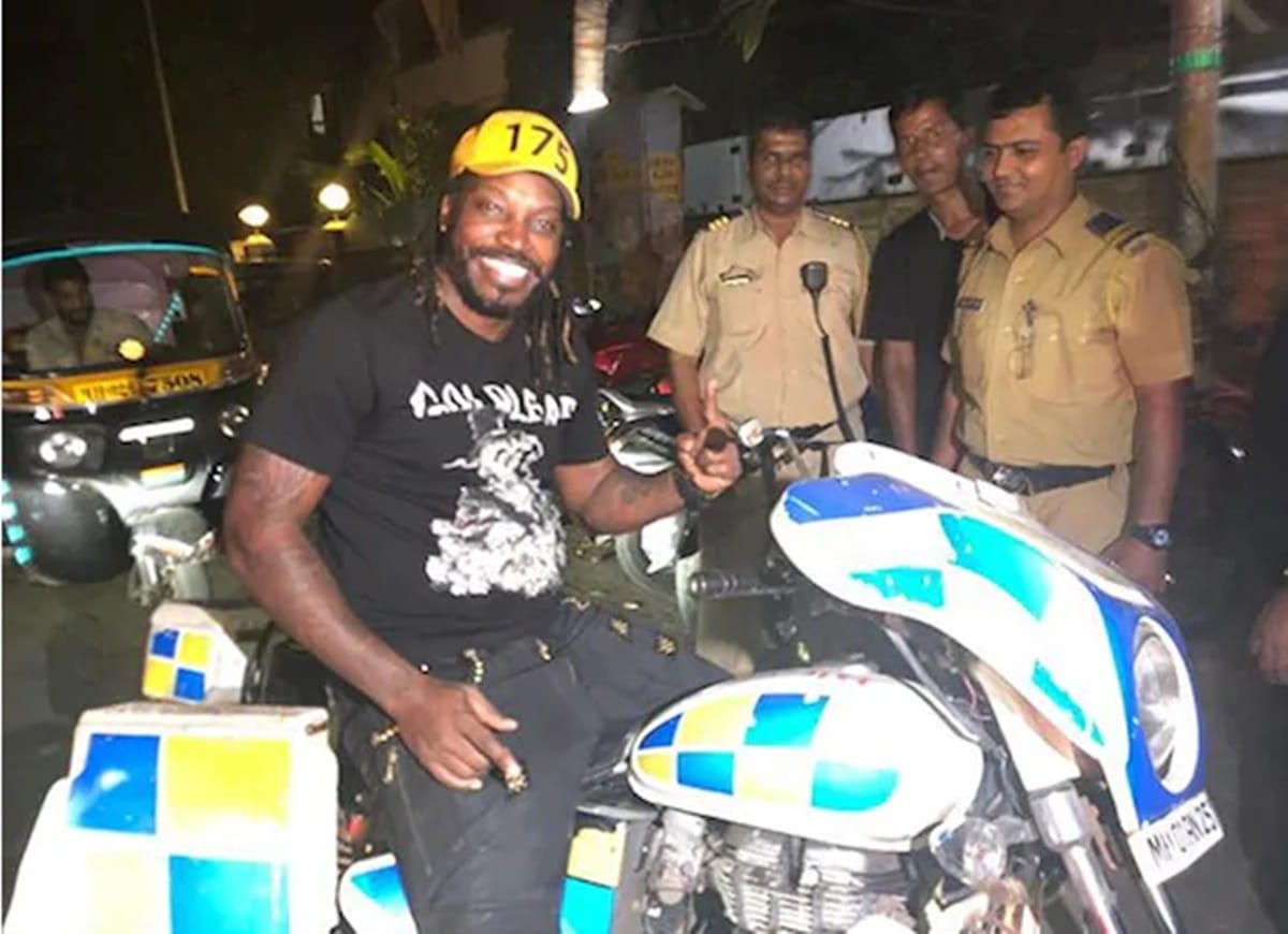 chris gayle rides mumbai police motorbike and says he loves india