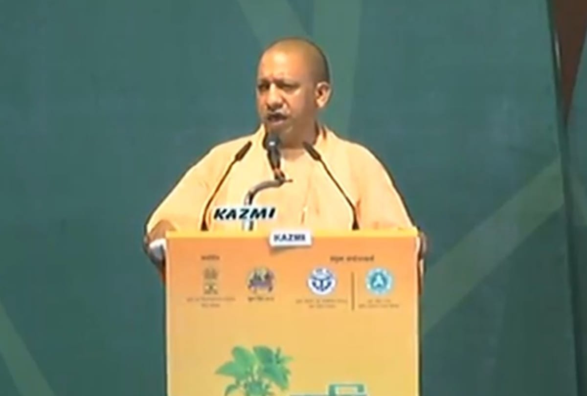 CM yogi talk to former in Krishi Kumbh mela 2018 lucknow