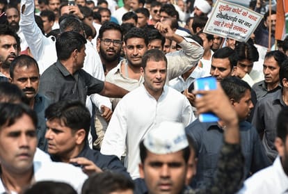 Congress protest against BJP across the nation in CBI case