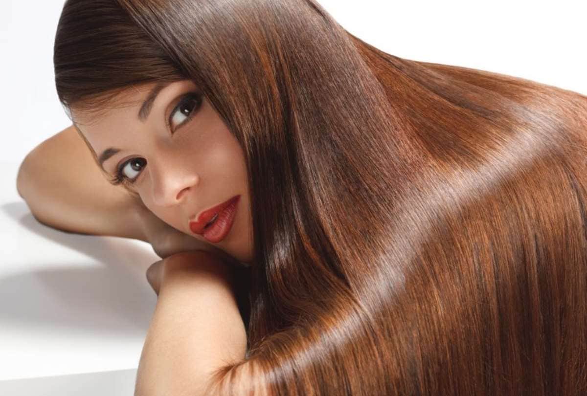 daily routine for cleaning hair to get rid of frizziness