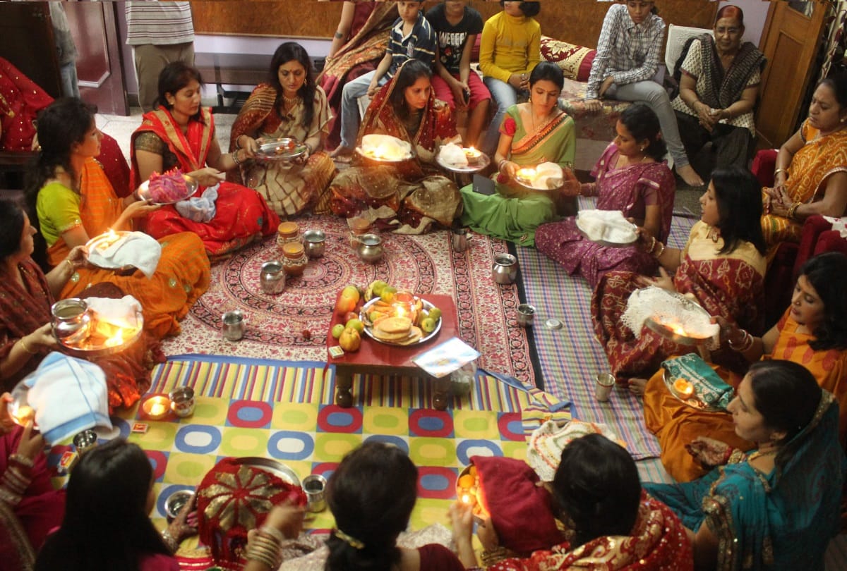 karwa chauth 2018 know shubh muhurat and When will the moon look