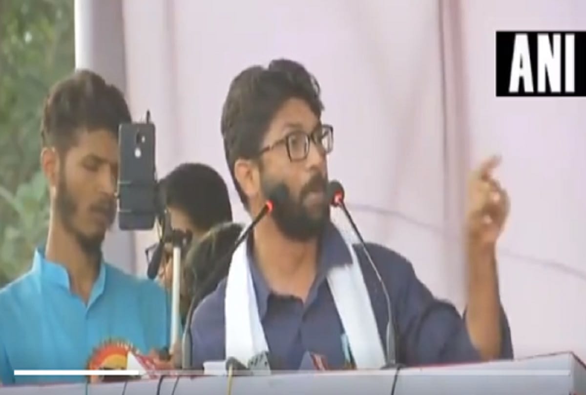 Gujarat MLA Jignesh Mewani attack on pm modi Using Abusive language