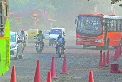 air pollution increased in Delhi, Ghaziabad in red zone from 2 days