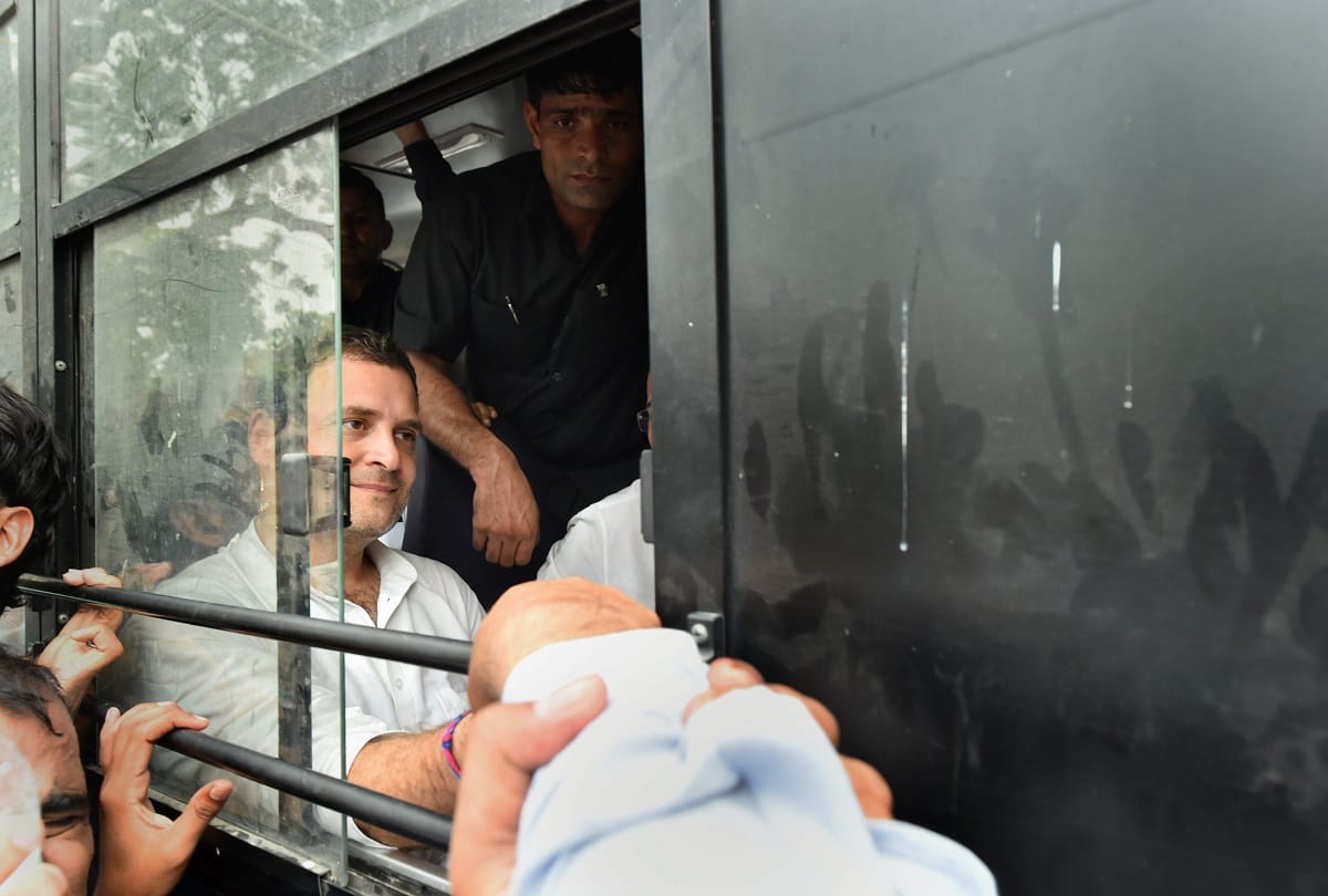 Congress protest against BJP across the nation in CBI case