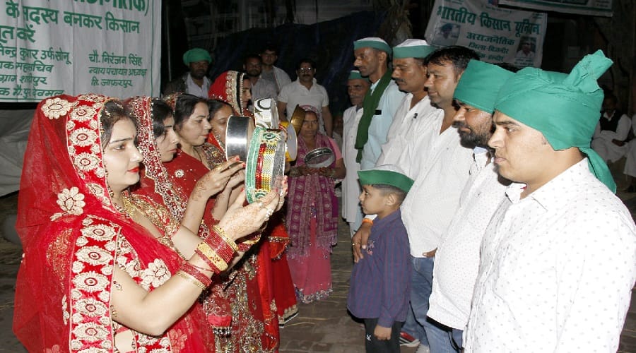 Karwa Chauth was celebrated in Bijnor Collectorate office