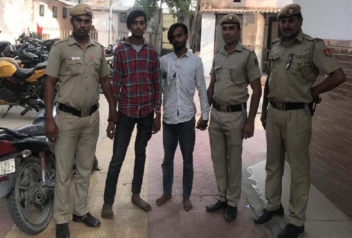Graduation students snatch three mobile phones in 30 minutes in delhi