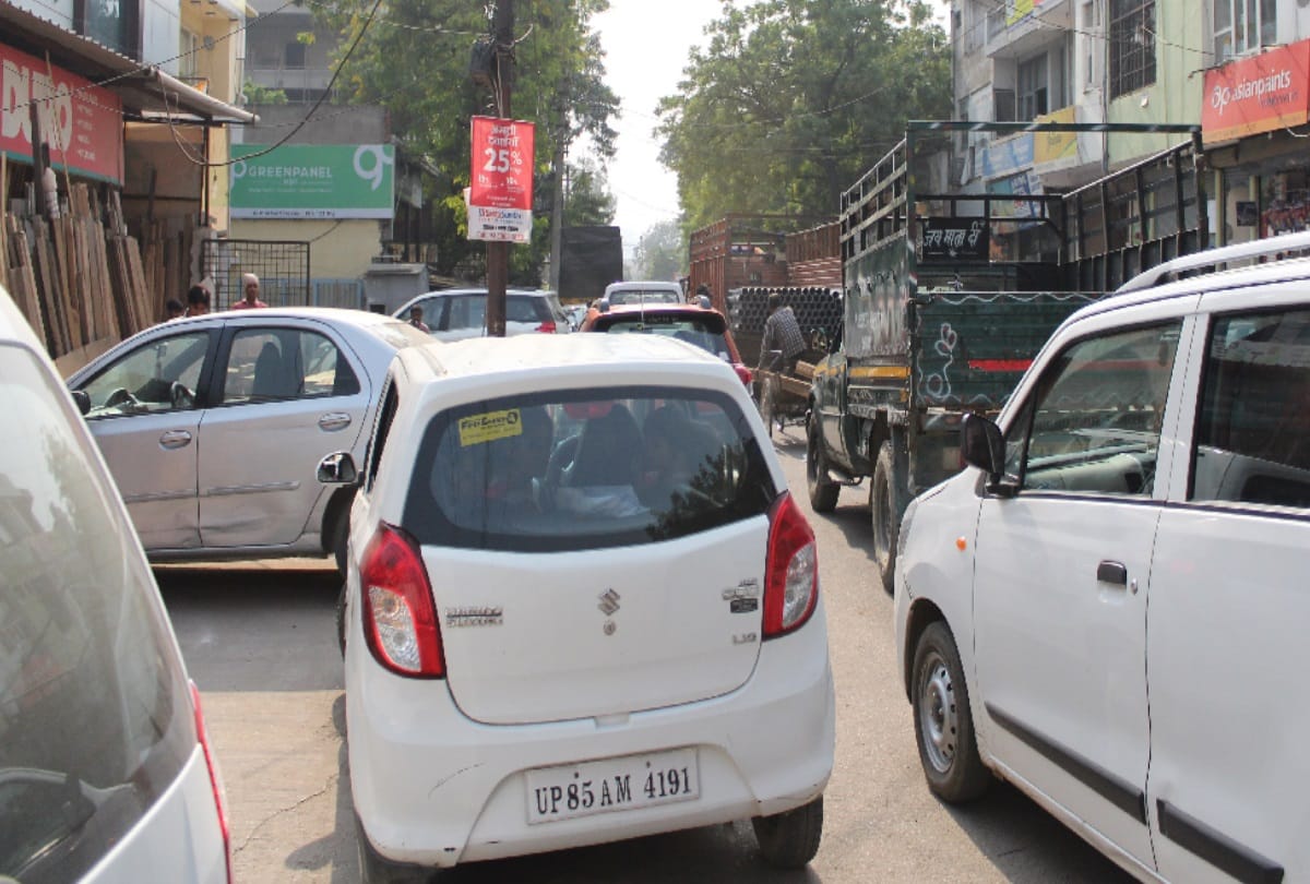 संवाद जोड़--------सेक्टर-12