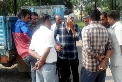 Groom Died in Road Accident on Karva Chauth after 14 Days of Marriage