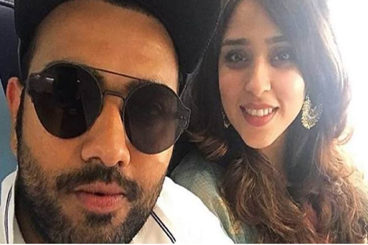 rohit sharma spend quality time with his daughter samaira