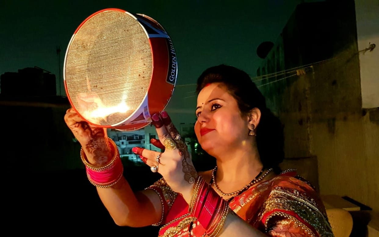 karwa chauth celebration in lucknow
