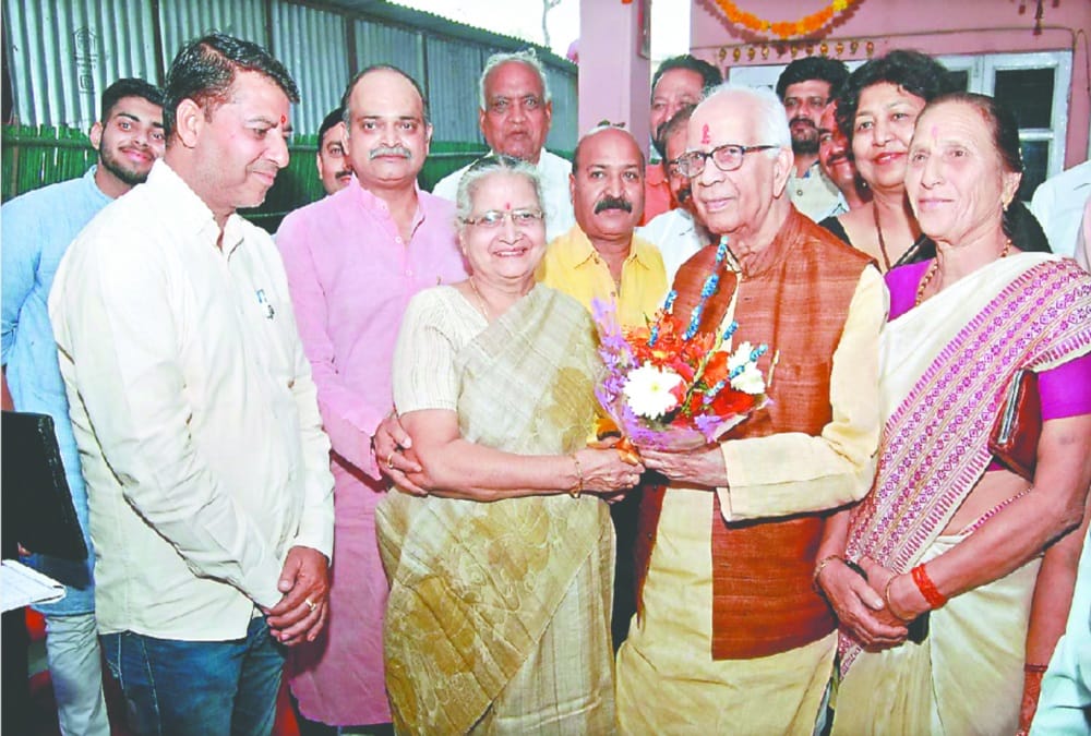 West Bengal Governor Keshari Nath Tripathi said Obscene language should not use in literature