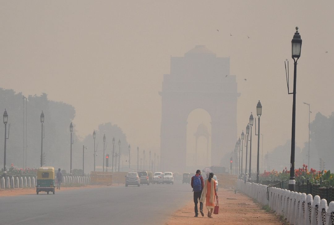 Delhi air pollution AQI of six areas of Delhi crosses 400