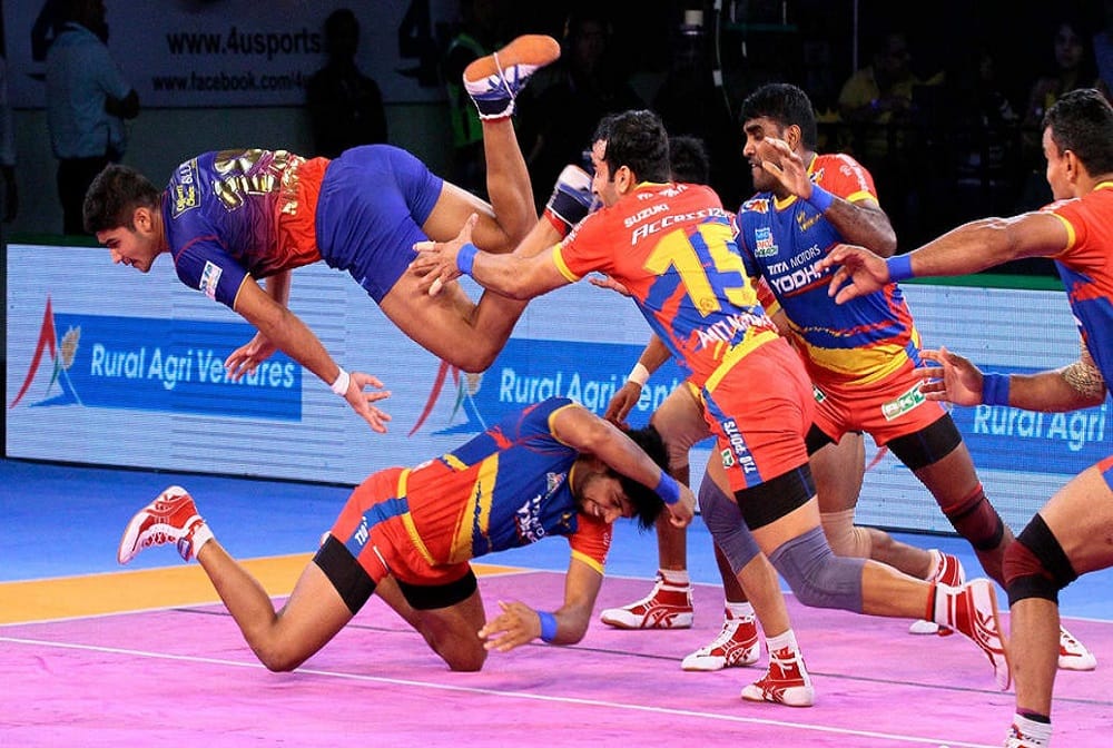 Dabang Delhi KC vs UP Yoddha pro kabaddi 2018 live updates