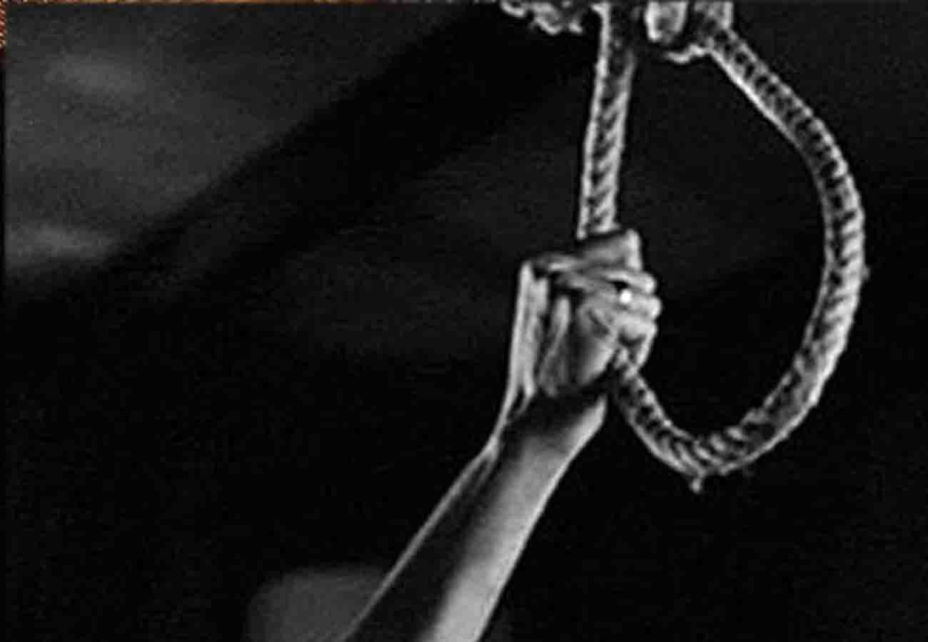 man committed suicide after karvaachutha poojan