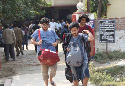 case of indecency with students of Delhi University in kanpur iit