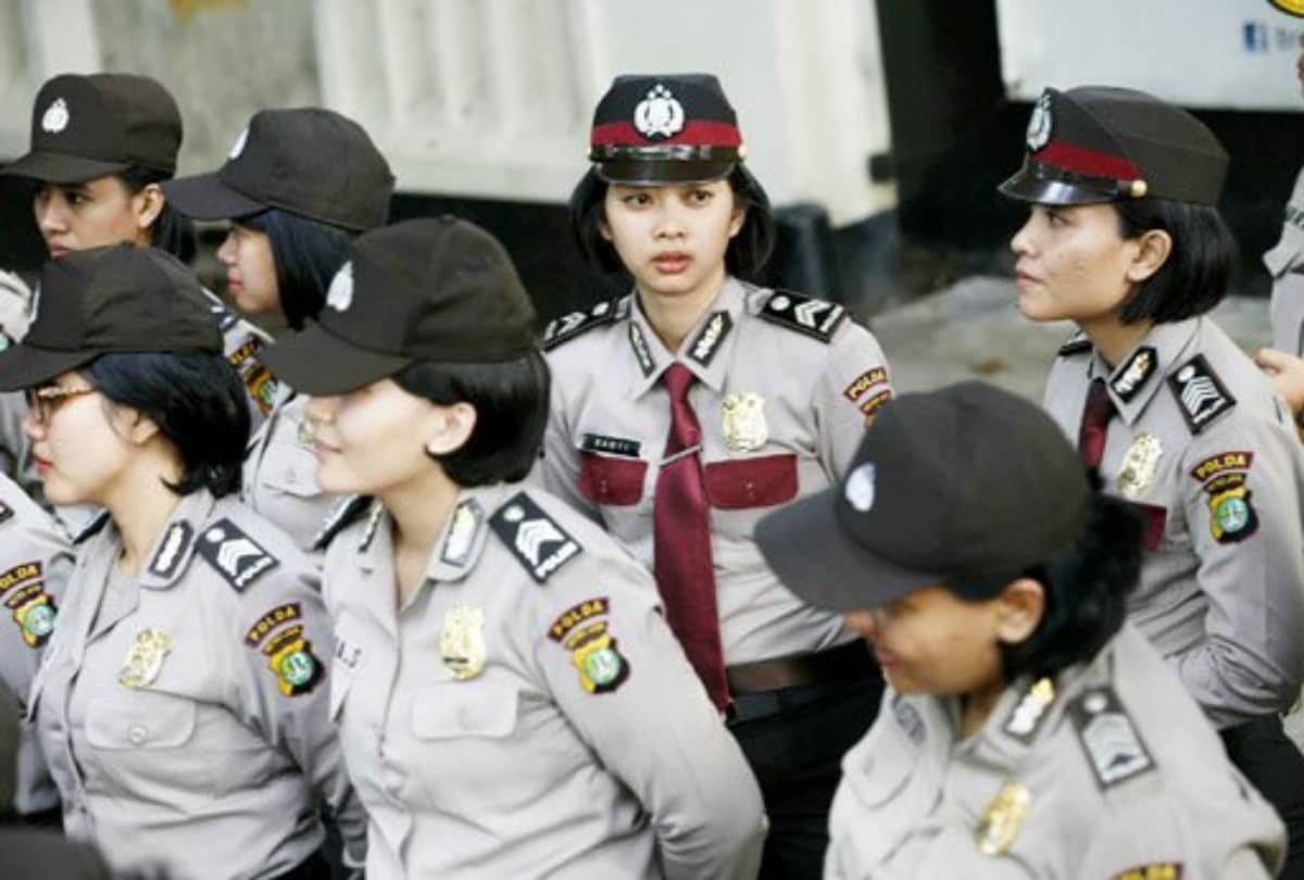 know about the indonesian police women virginity test
