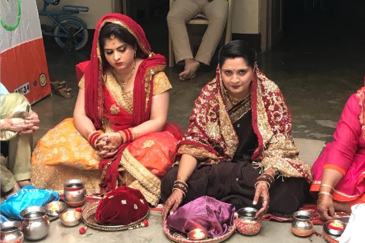 karwa chauth celebration in meerut see in pictures