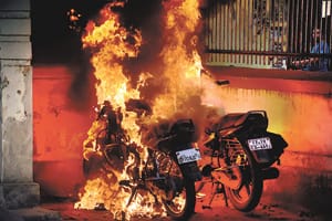Postmen-in-fighting, picketing and arson