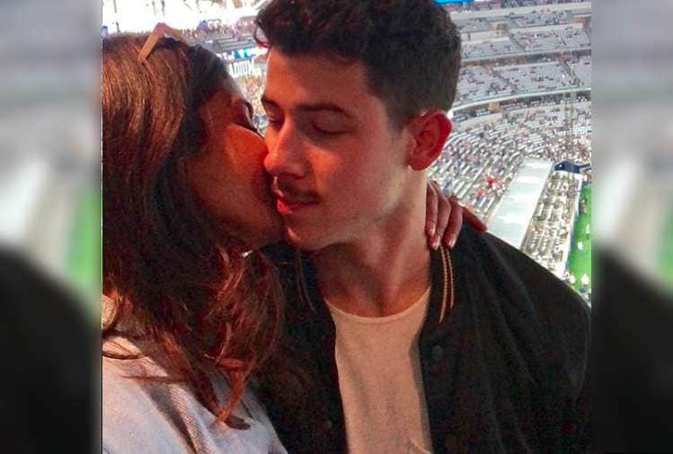 priyanka chopra karwachauth fast for nick jonas this photo gives the hint