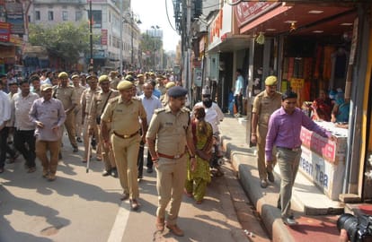 Raid on cracker trader and godown seas in varanasi