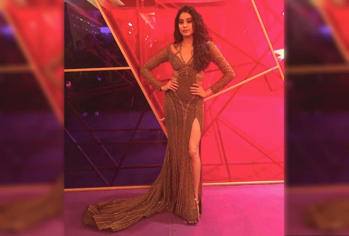 Vogue Women Of The Year Awards 2018 Kareena Kapoor Alia Bhatt Karishma Kapoor