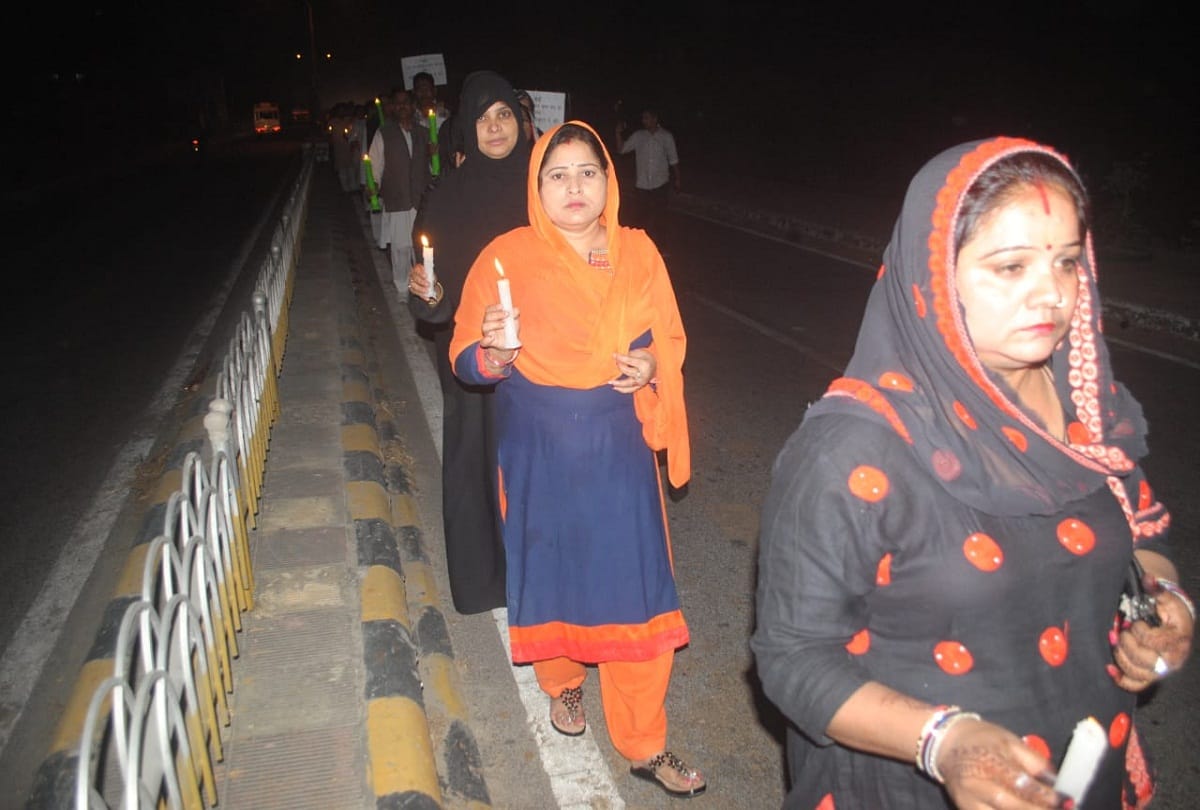Azam Khan protested with candle march against killing of a madrasa student