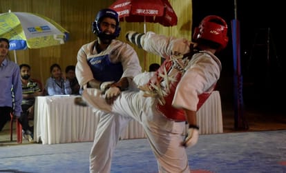 Wrestler sushil kumar give tips to fight challenges