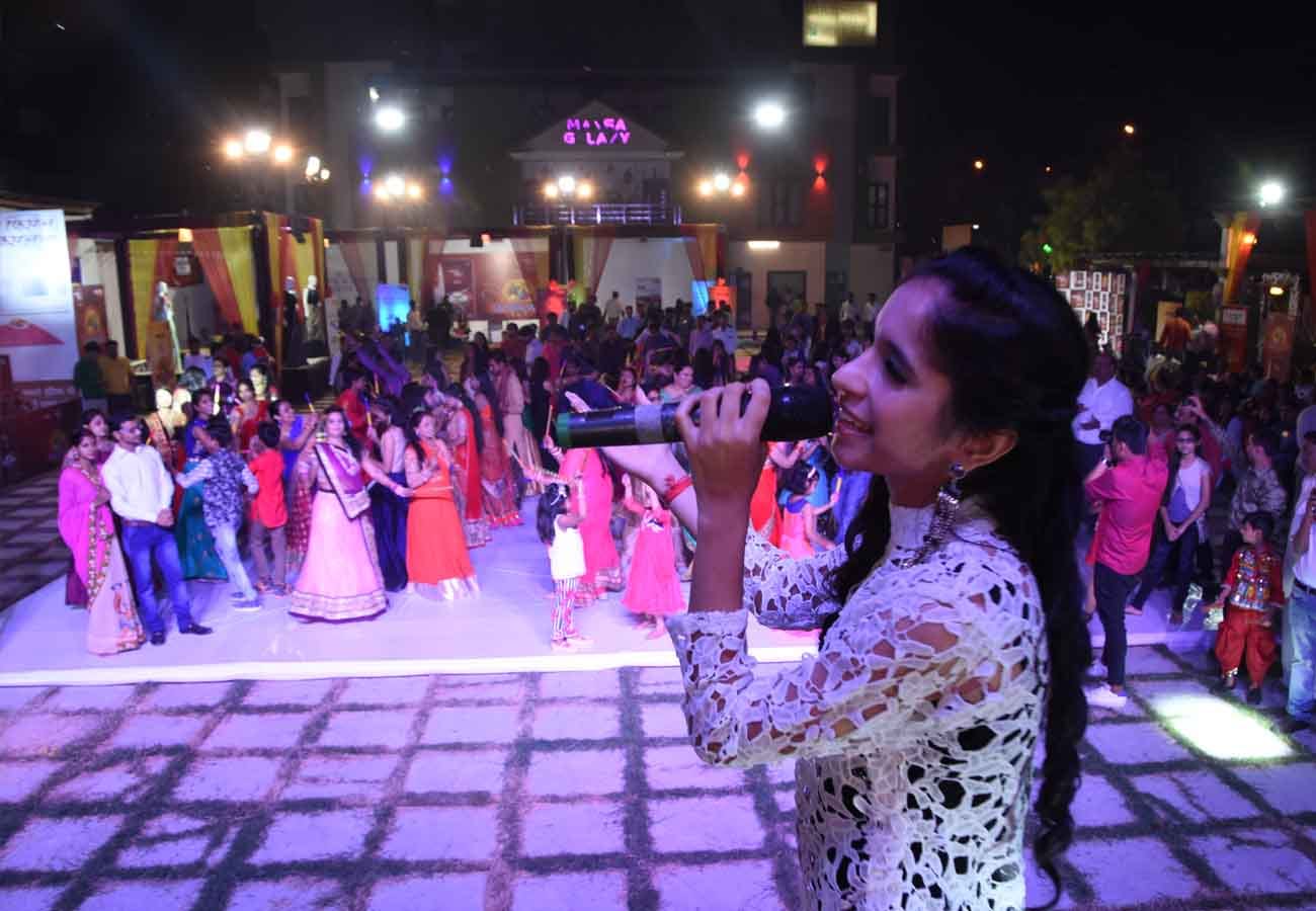 Amar Ujala Namaste India Desh Ghee Mahadania Presentation
