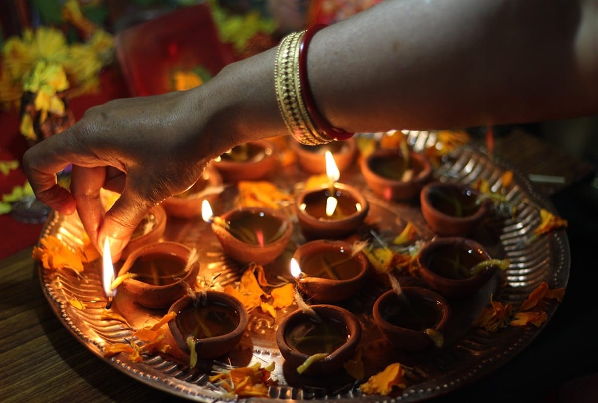Dhanteras 2018 shubh muhurat for buying things dhanteras par kharidari ka shubh muhurt