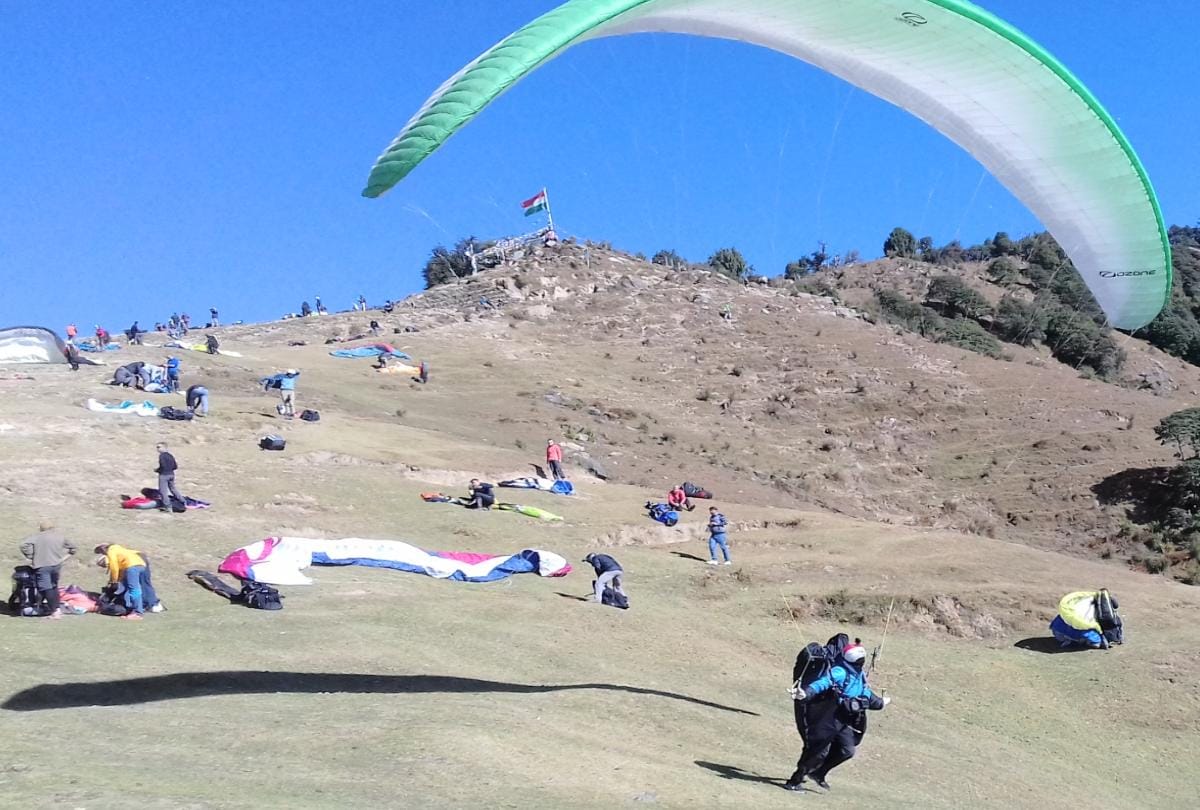 Indian Open Paragliding Contest bir billing Himachal Pradesh