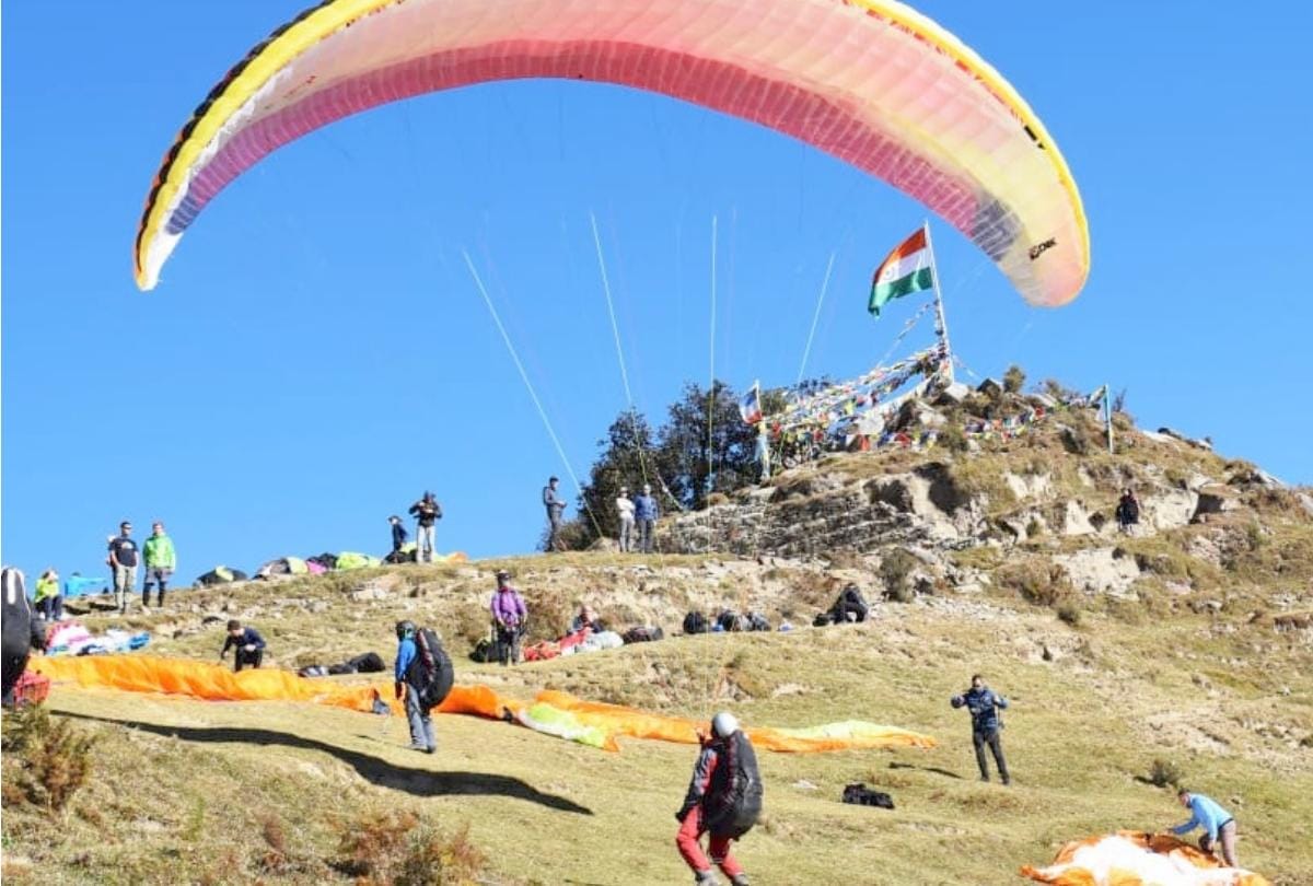 Indian Open Paragliding Contest bir billing Himachal Pradesh
