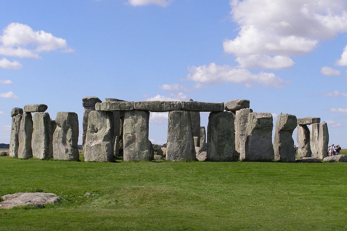 The mystery of Stonehenge attracts tourists around the world
