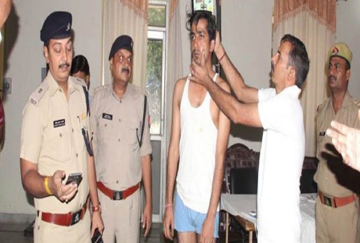 man applies henna to appear taller for up police recruitment in Physical Test