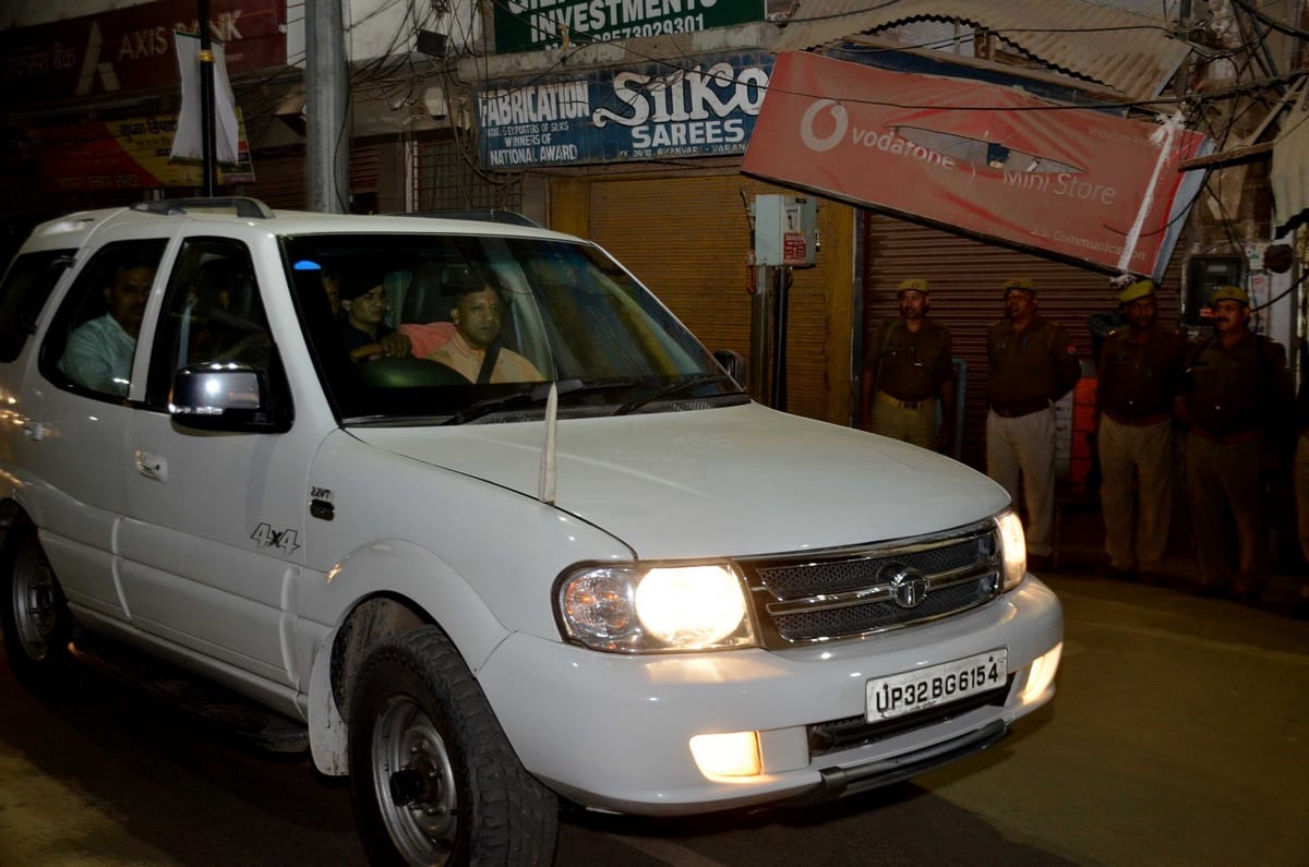 CM yogi adityanath arrived varanasi check development in night