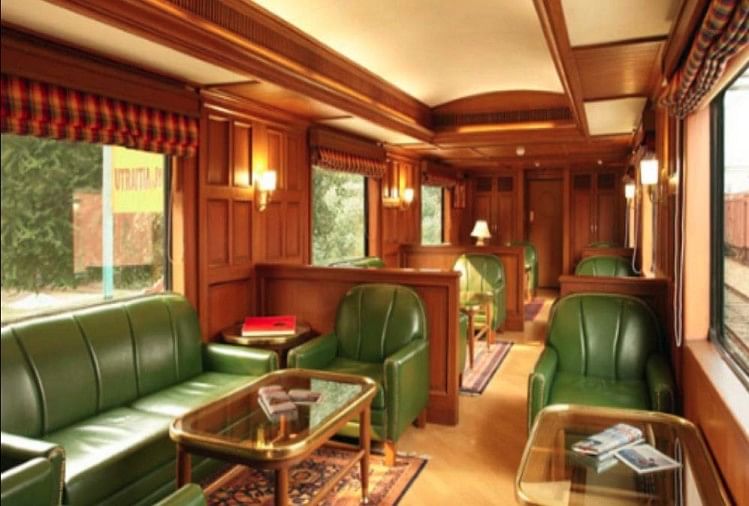 इस भारतीय ट्रेन में 15 लाख का है एक टिकट, देखते रह जाएंगे अंदर की तस्वीरें  - Worlds Leading Indian Luxury Maharajas Express Train Facilities Will  Surely Pop Your Eyes Out -