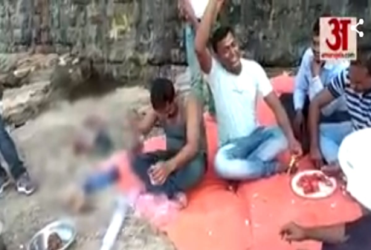 video Viral of teachers drinking alcohol after wine ban in bihar 
