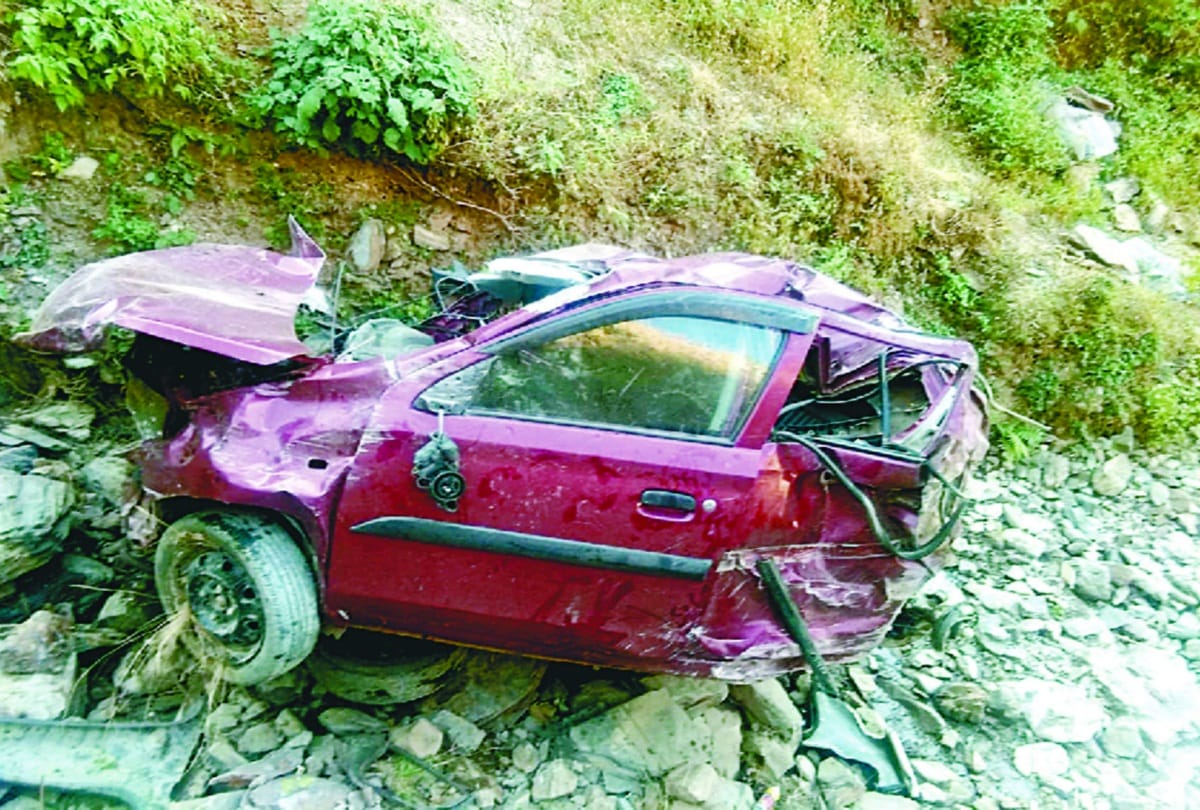 man committed suicide in a car in sirmour himachal