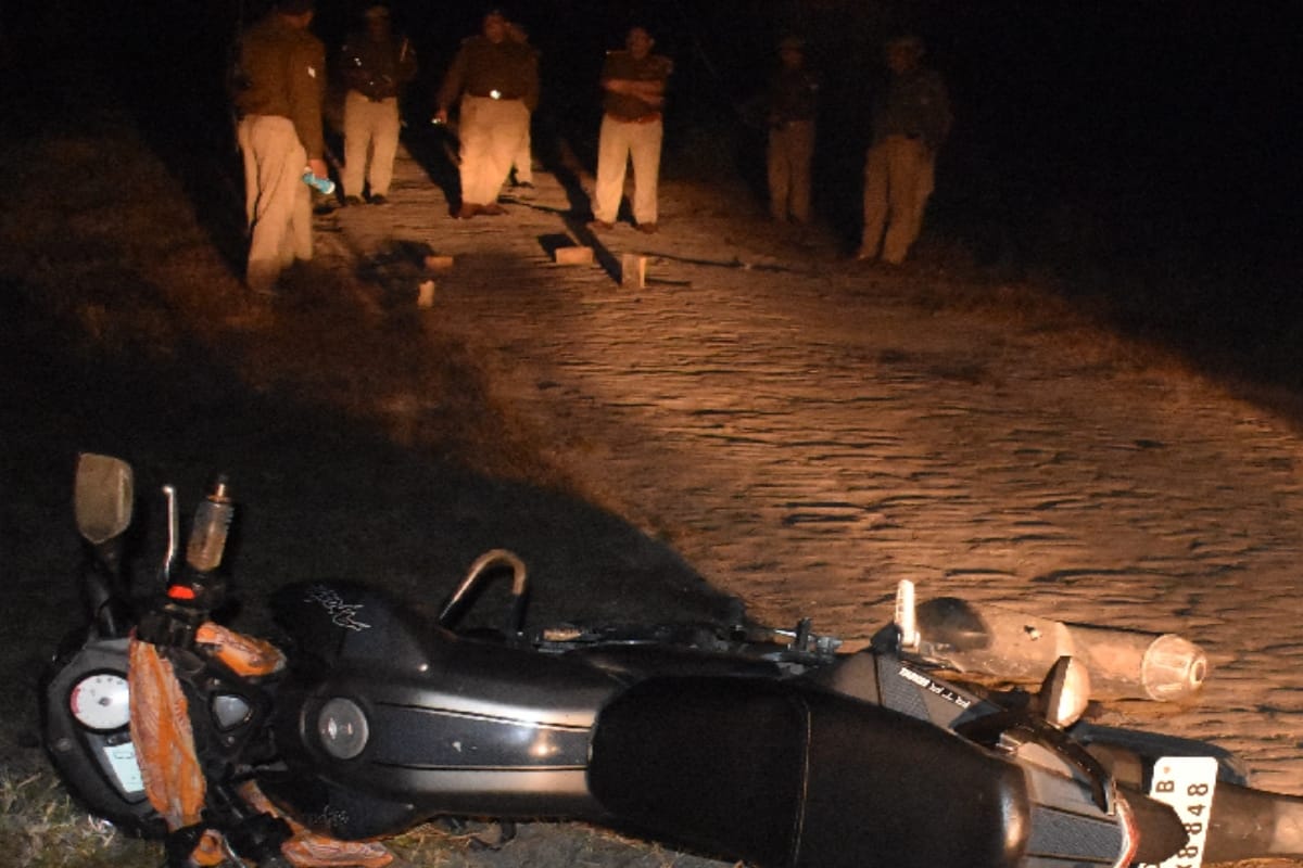 police officers arrested badmash in encounter in meerut was a prize money