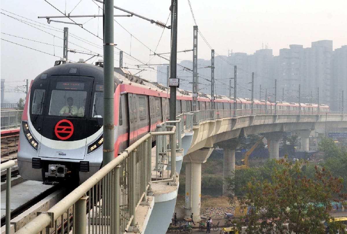 Delhi metro pink line: Delhi Metro High Tech route from Shiv Vihar to Trilokpuri