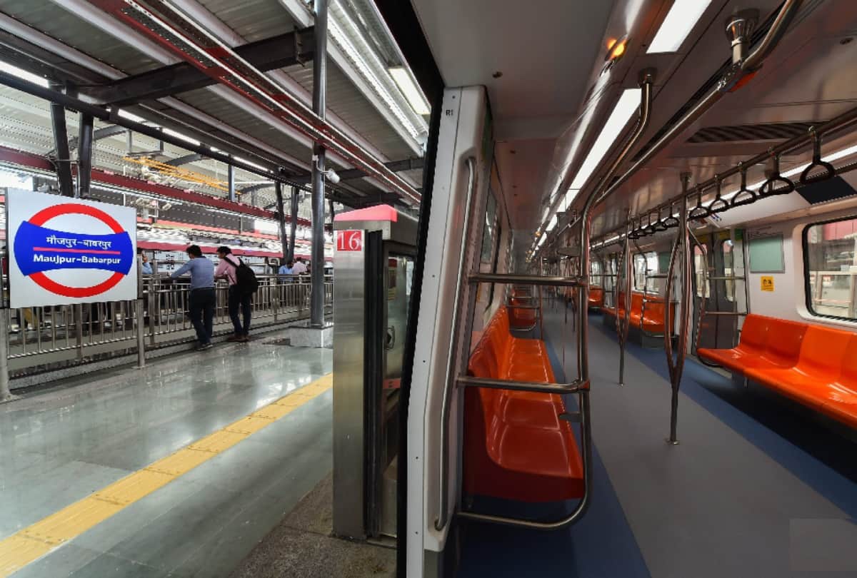 delhi pink line to become world longest driverless metro line by the end of this year