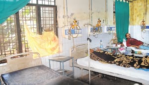 Dengue threat to patients admitted to hospital
